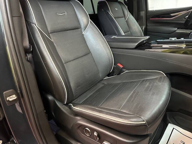 2021 Cadillac Escalade Sport