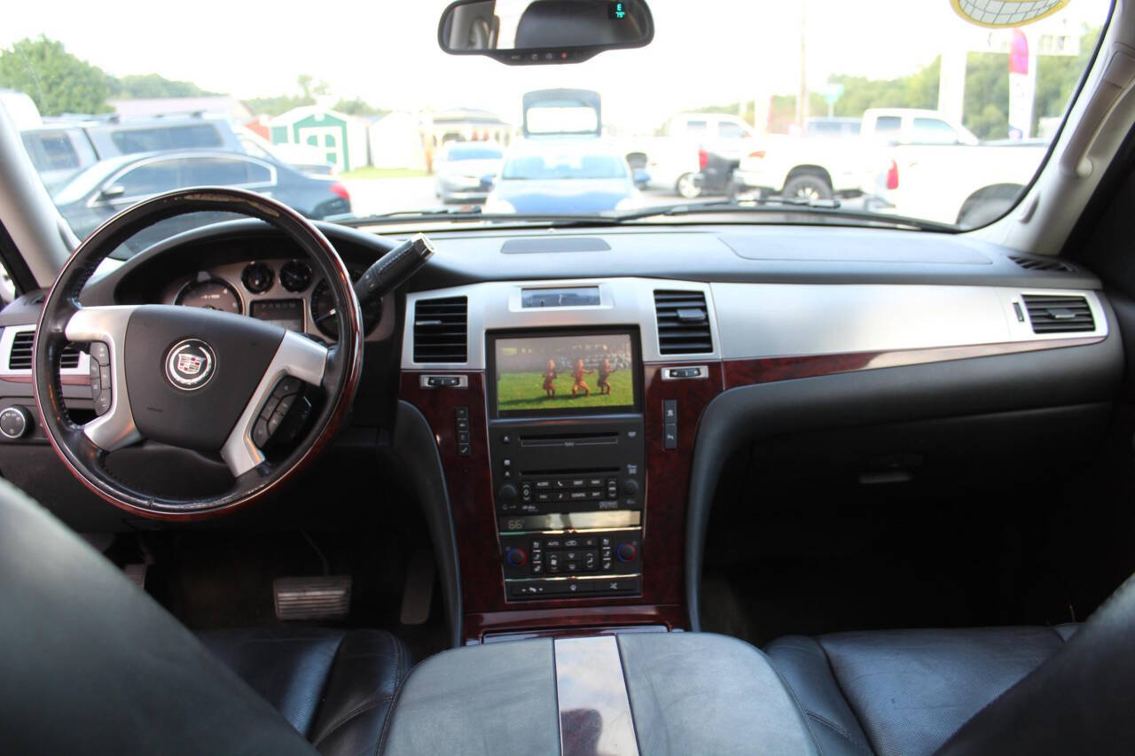 2007 Cadillac Escalade EXT for sale at Auto Force USA in Elkhart, IN