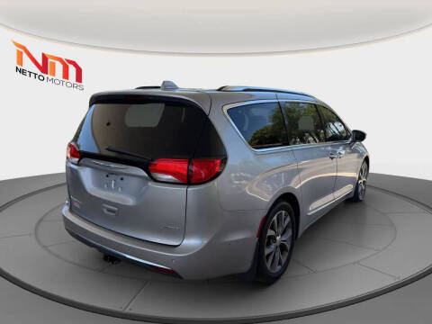 2017 Chrysler Pacifica Limited