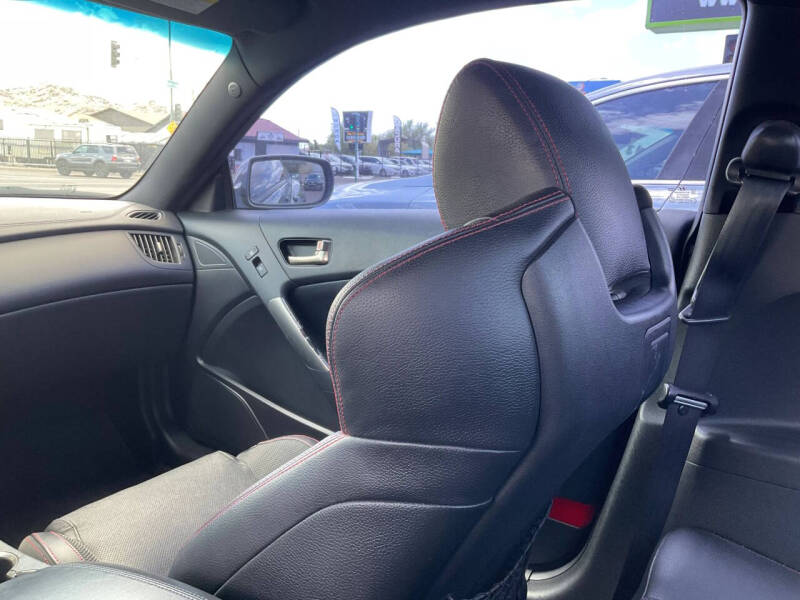 2015 Hyundai Genesis Coupe