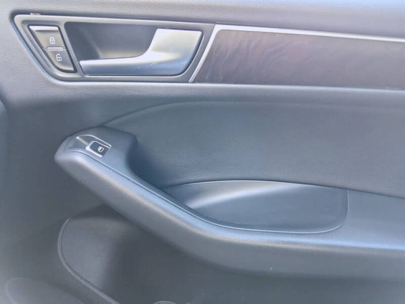 2016 Audi Q5 2.0T quattro Premium Plus