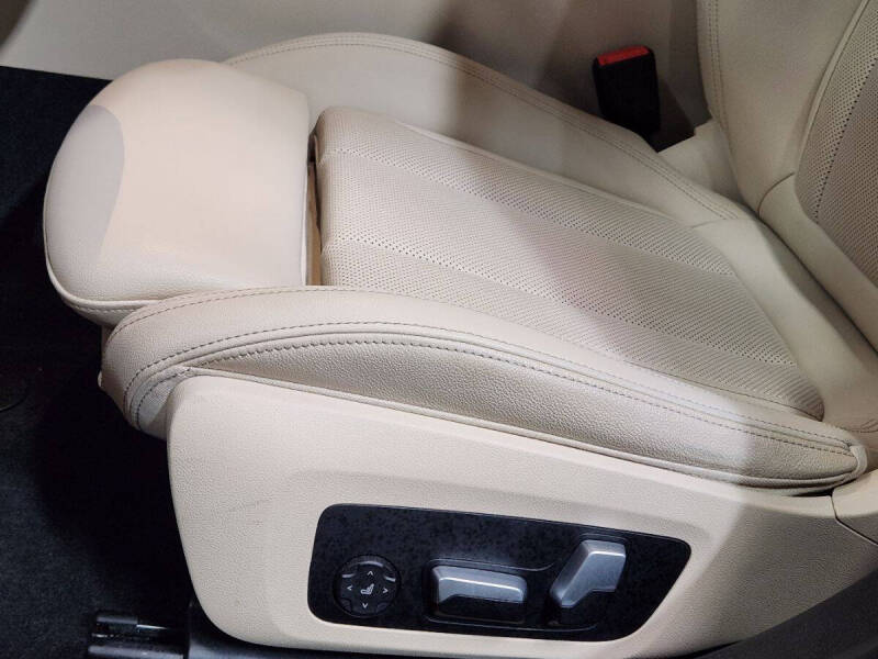 2022 BMW 3 Series 330i