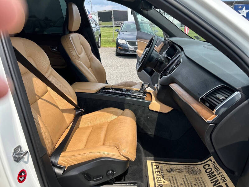 2018 Volvo XC90 T6 Inscription