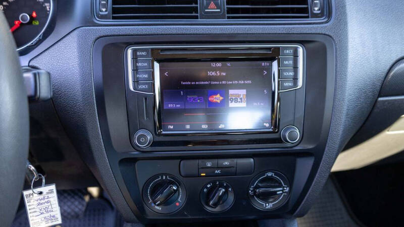 2016 Volkswagen Jetta