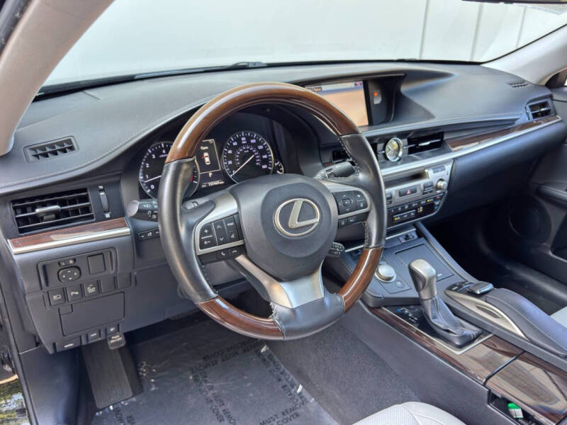 2016 Lexus ES 350