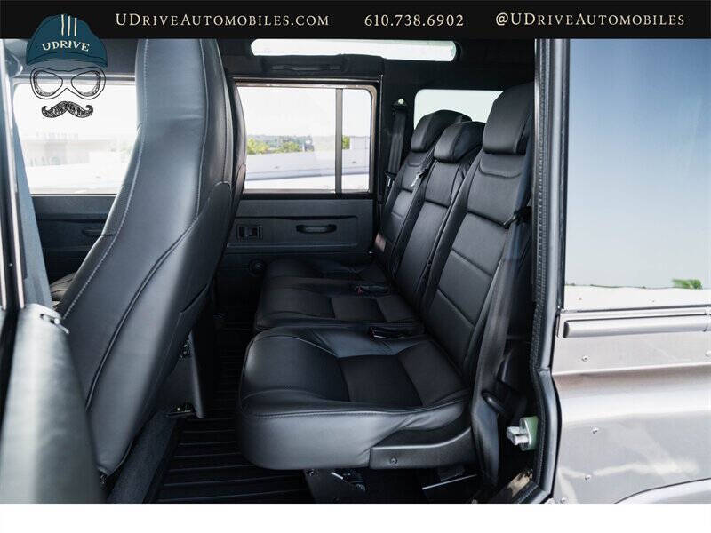 1984 Land Rover Defender