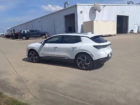 2026 Chevrolet Equinox EV LT 2