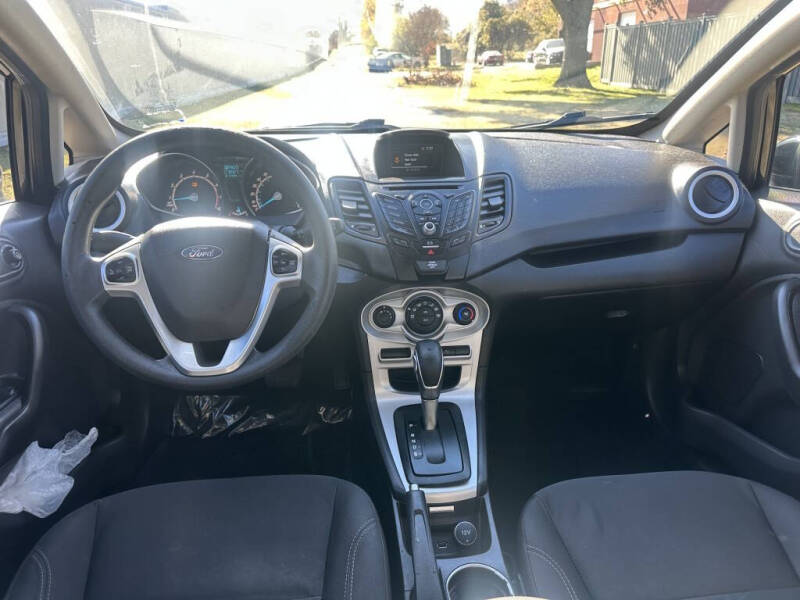 2018 Ford Fiesta SE