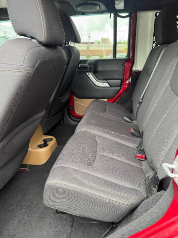 2013 Jeep Wrangler Unlimited Sahara