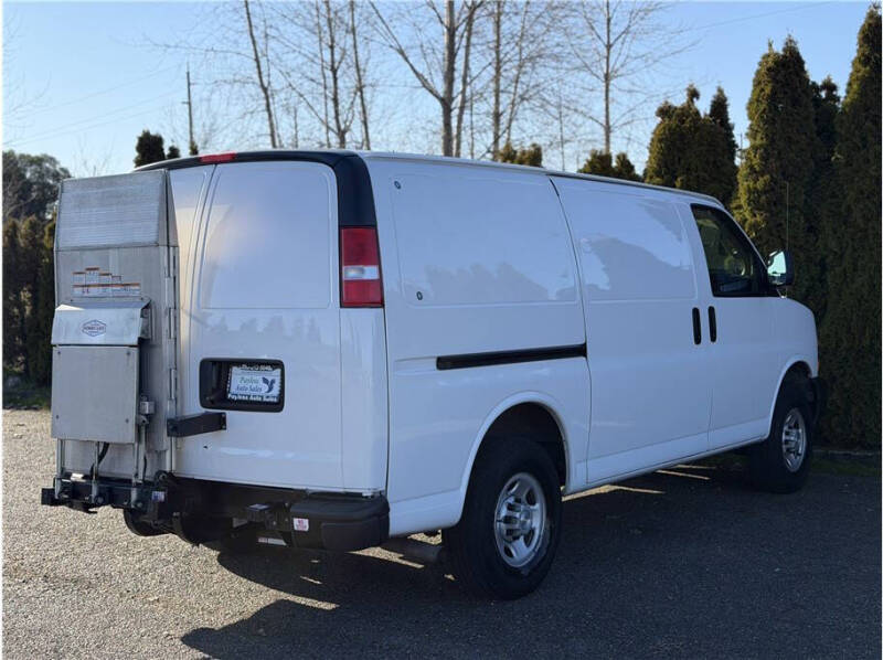 2021 Chevrolet Express 3500