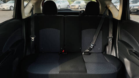 2015 Nissan Versa Note SV