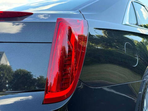 2013 Cadillac XTS Luxury Collection