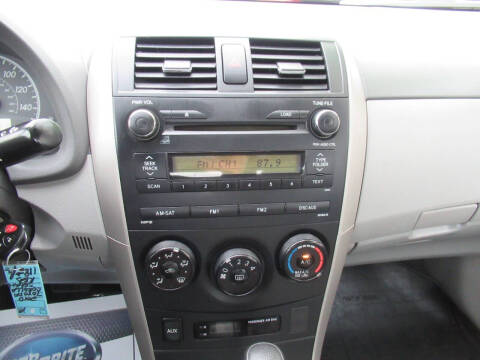 2010 Toyota Corolla LE