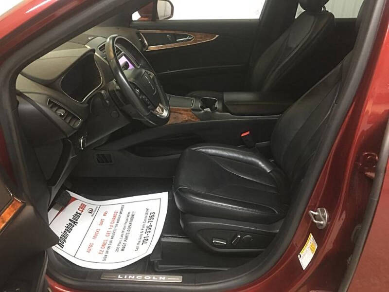 2019 Lincoln Nautilus Select