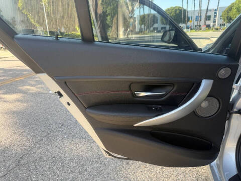 2013 BMW 3 Series ActiveHybrid 3