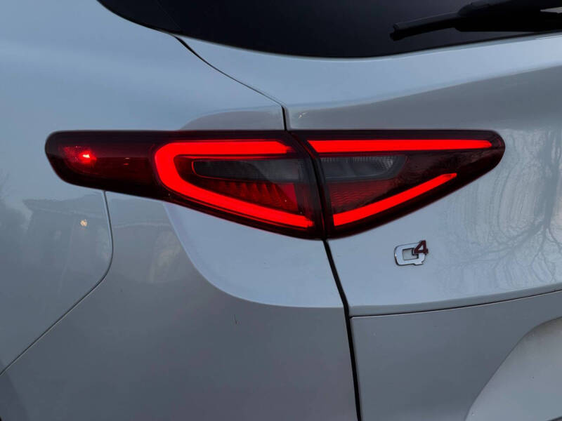 2018 Alfa Romeo Stelvio Ti