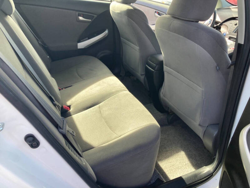 2013 Toyota Prius Two