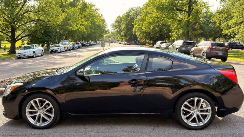 2010 Nissan Altima 3.5 SR