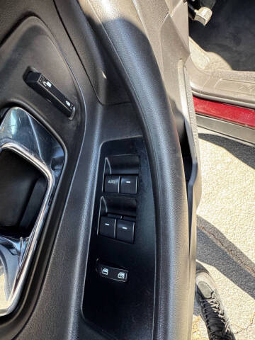 2011 Ford Taurus SEL