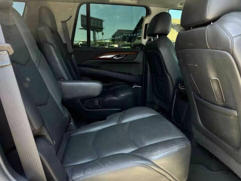 2020 Cadillac Escalade Luxury