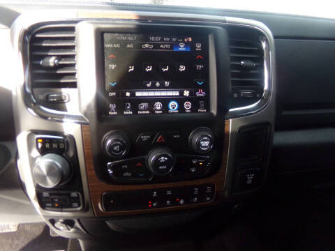 2017 RAM 1500 Laramie