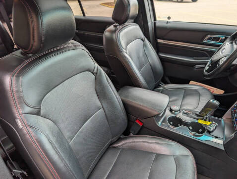 2017 Ford Explorer Sport