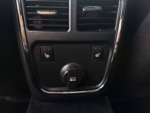 2013 Dodge Charger SRT8
