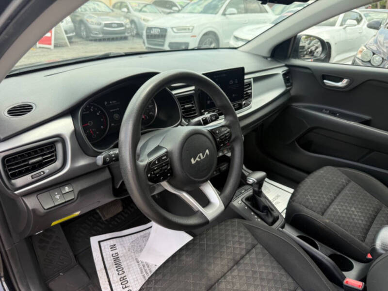 2022 Kia Rio S