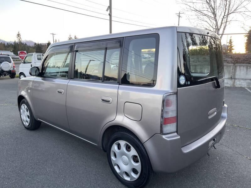 2000 Toyota BB
