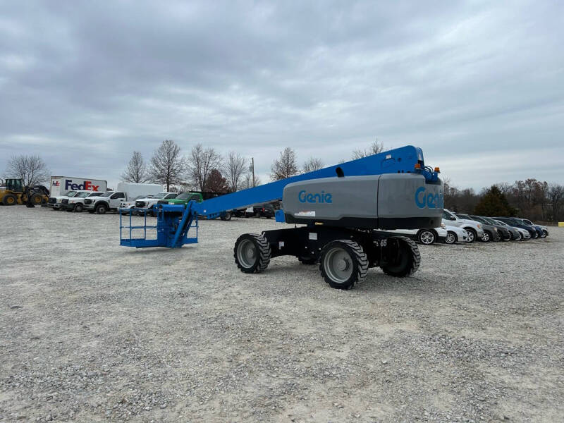 2017 Genie S-65 Boom / Manlift