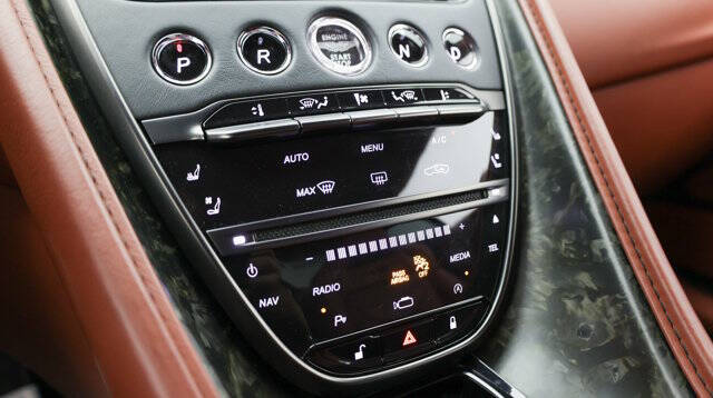 2019 Aston Martin DBS Superleggera