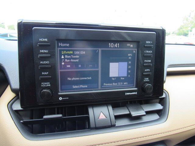 2020 Toyota RAV4 XLE