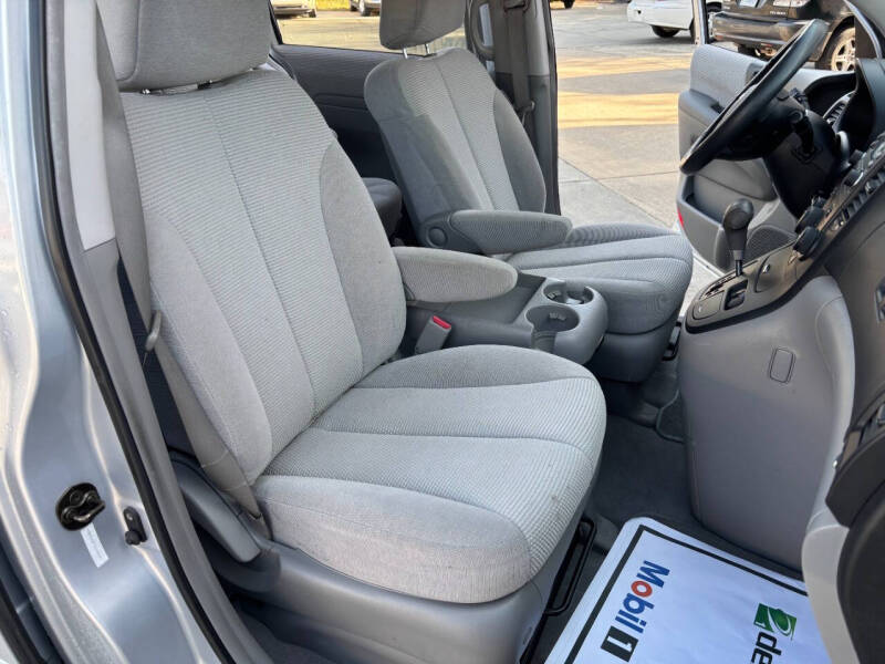 2007 Kia Sedona