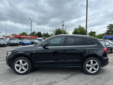 2012 Audi Q5 3.2 quattro Premium Plus