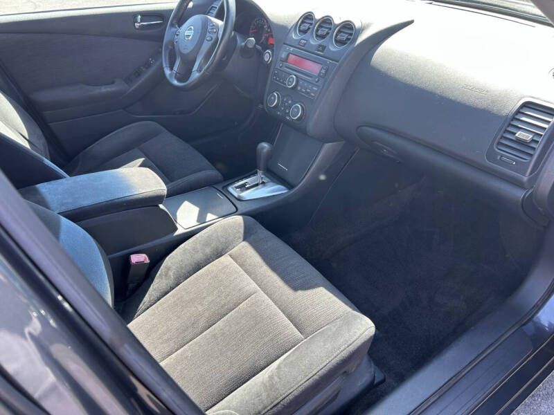 2010 Nissan Altima 2.5 S