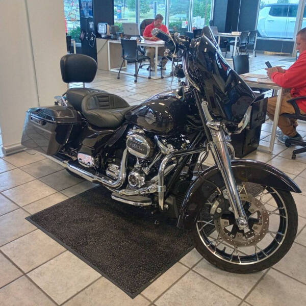 2021 Harley-Davidson Street Glide