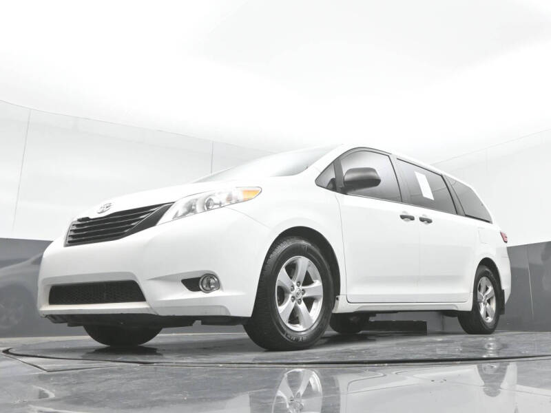 2017 Toyota Sienna L 7-Passenger