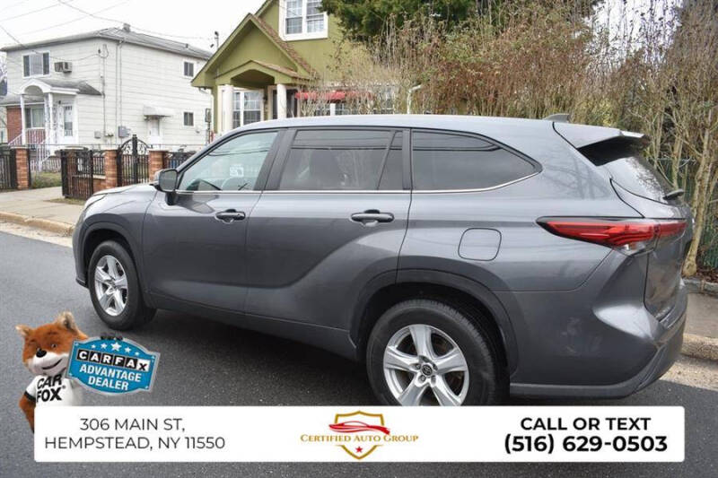 2025 Toyota Highlander LE