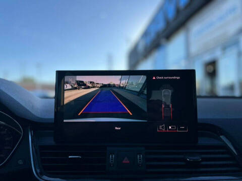 2023 Audi Q5 quattro Premium 40 TFSI