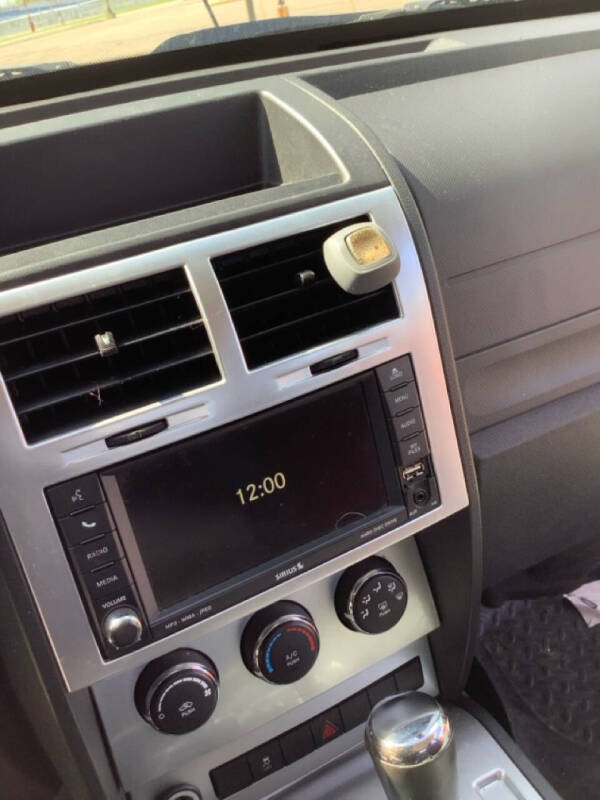 2011 Dodge Nitro Detonator