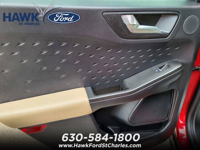 2020 Ford Escape Hybrid Titanium