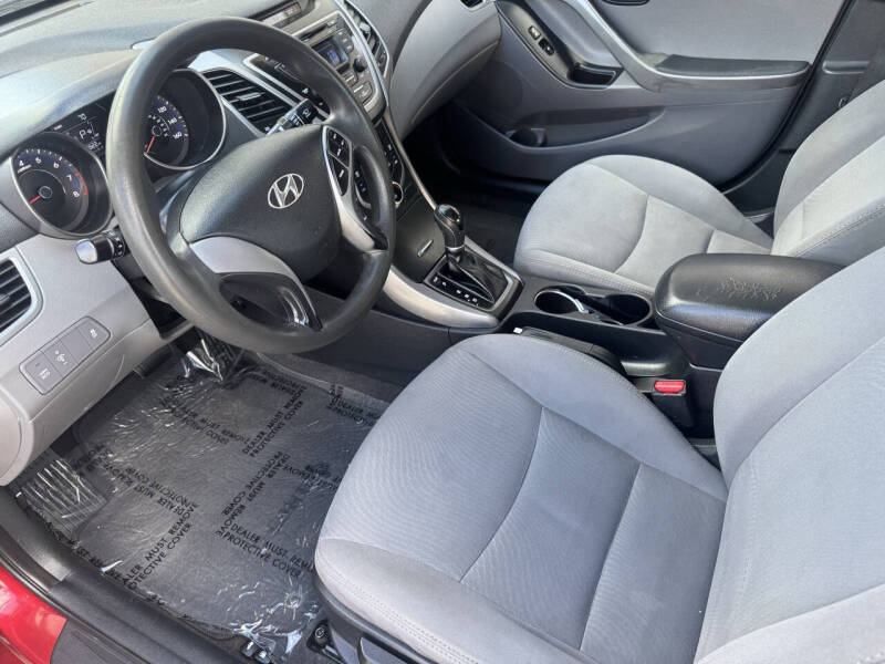 2016 Hyundai Elantra