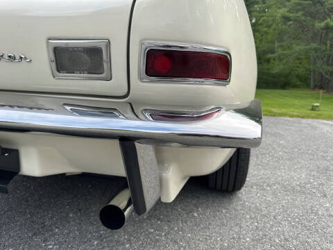 1963 Studebaker Avanti