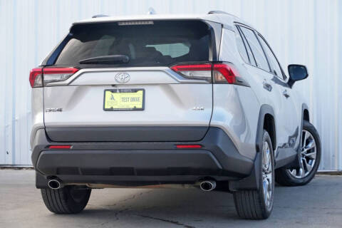 2022 Toyota RAV4 XLE Premium