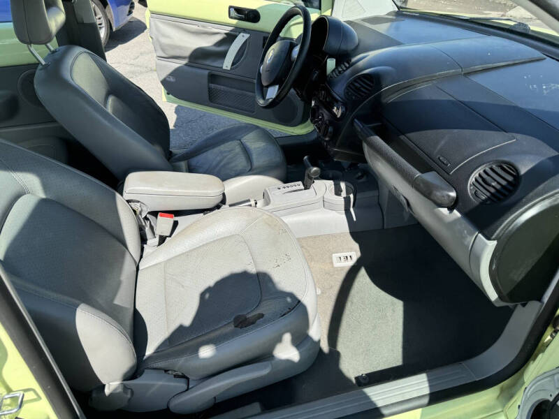 2001 Volkswagen New Beetle GLS