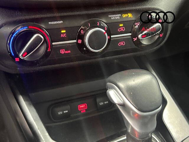 2020 Kia Soul GT-Line