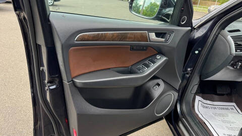 2016 Audi Q5 2.0T quattro Premium Plus