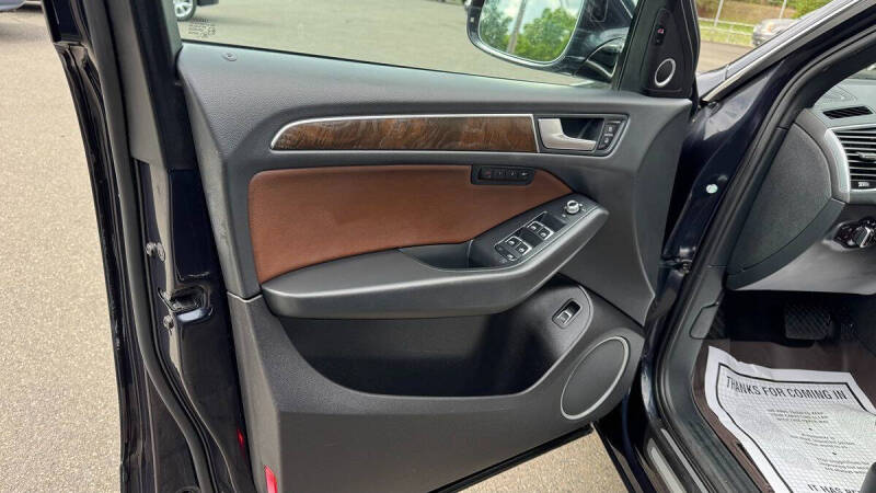 2016 Audi Q5 2.0T quattro Premium Plus