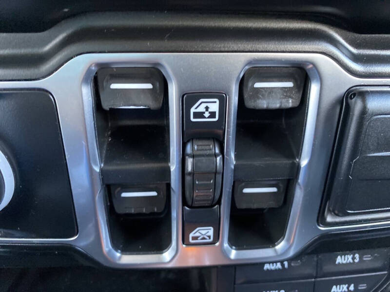 2021 Jeep Gladiator Willys