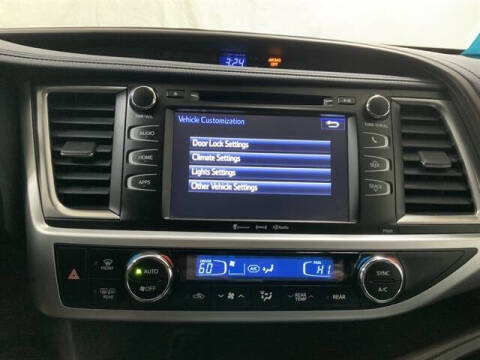 2018 Toyota Highlander LE